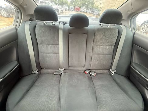 Used 2012 Honda Accord LX image 8