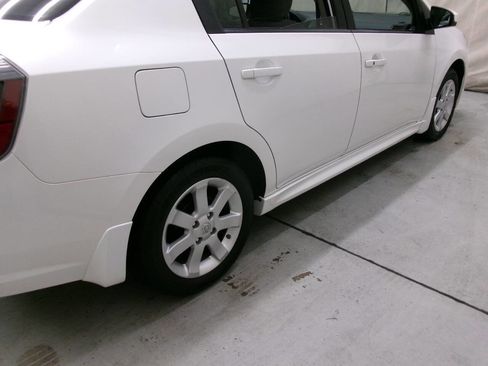 Used 2011 Nissan Sentra 2.0 SR w/ Convenience Pkg image 8