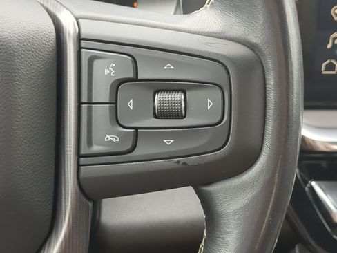 Used 2022 GMC Sierra 1500 Denali Ultimate AWD/4WD image 25
