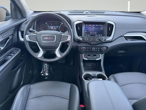 Used 2023 GMC Terrain SLT w/ Infotainment Package II AWD/4WD image 5