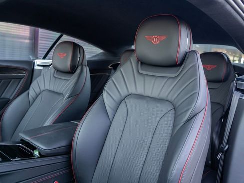 Used 2024 Bentley Continental GT AWD/4WD image 4