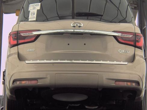 Used 2024 INFINITI QX80 Sensory w/ Cargo Package image 4