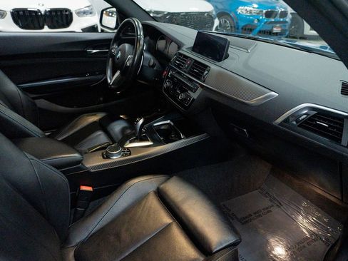 Used 2018 BMW M2 image 34