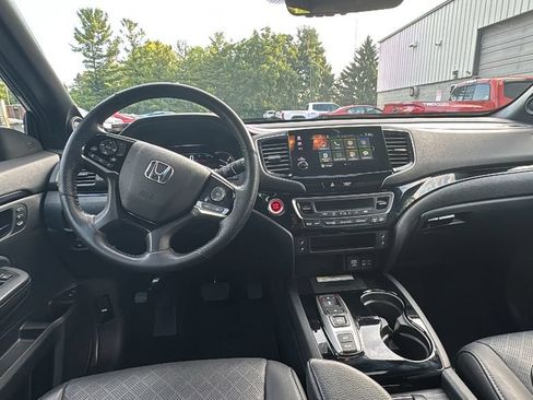 Used 2023 Honda Passport Elite image 7