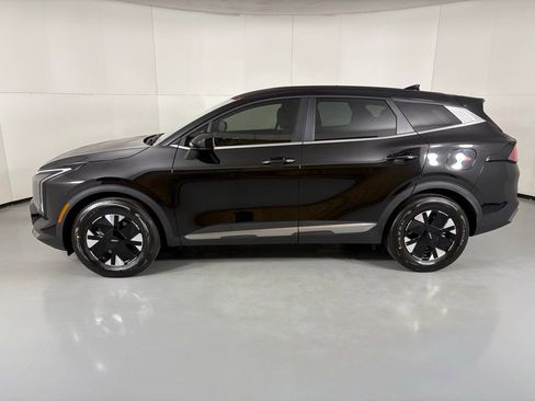 New 2026 Kia Sportage LX image 5