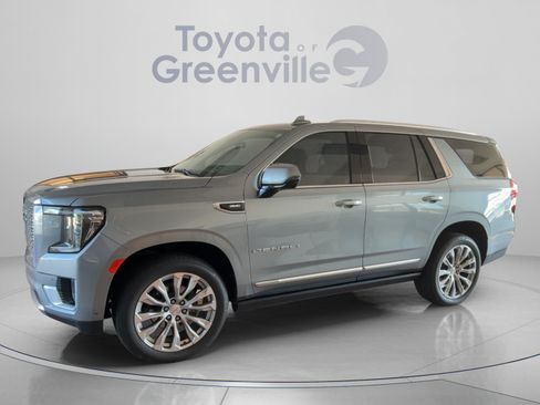 Used 2024 GMC Yukon Denali w/ Advanced Technology Package AWD/4WD image 2