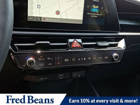 New 2025 Kia Niro EX w/ EX Cold Weather Package image 11