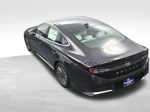 New 2026 Hyundai Sonata Limited FWD image 28