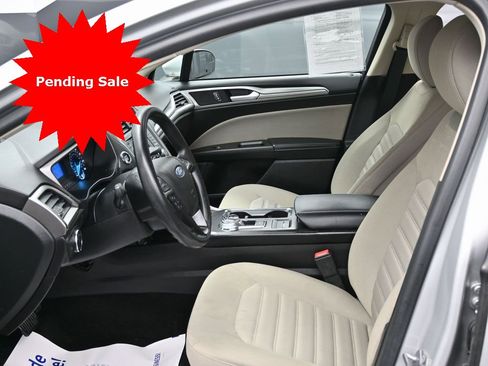 Used 2018 Ford Fusion S image 16