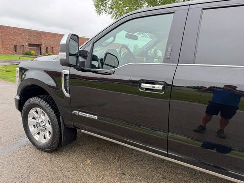 Used 2022 Ford F250 Platinum AWD/4WD image 15