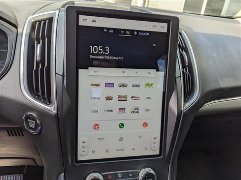 Used 2024 Ford Edge Titanium image 18