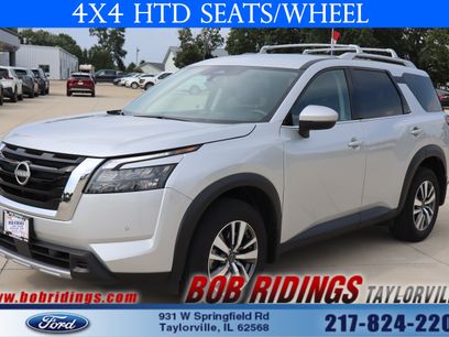 Used 2025 Nissan Pathfinder SL w/ Cargo Package