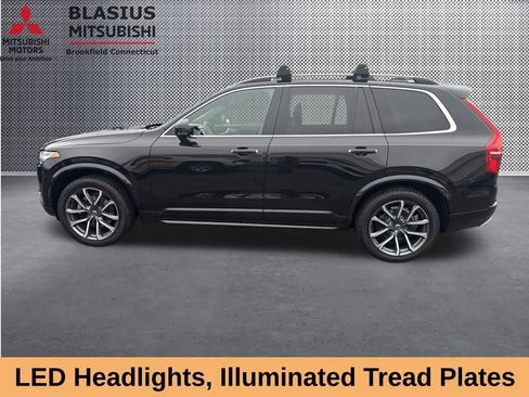 Used 2016 Volvo XC90 T6 Momentum w/ Momentum Plus Package AWD/4WD image 6