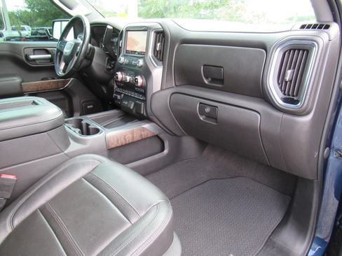 Used 2020 GMC Sierra 1500 Denali w/ Denali Ultimate Package RWD image 12