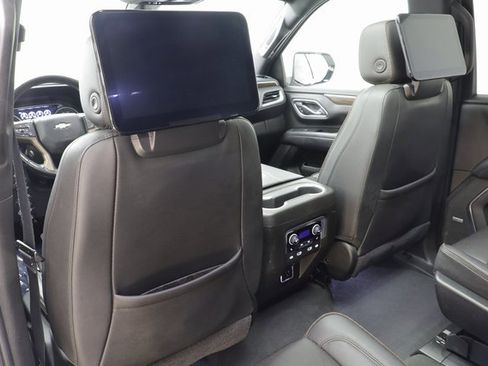 Certified 2021 Chevrolet Suburban High Country image 19