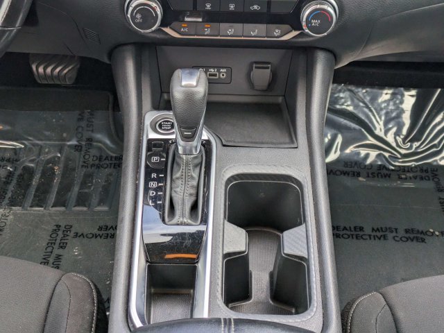 Used 2022 Nissan Sentra SV w/ Trunk Package FWD image 18