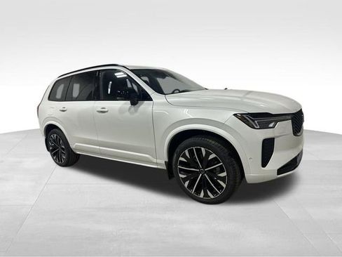 New 2026 Volvo XC90 B6 Ultra w/ Lounge Package AWD/4WD image 3