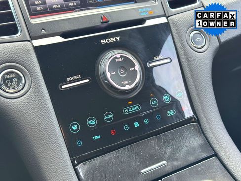 Used 2014 Ford Taurus SHO w/ Equipment Group 401A image 33