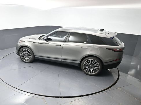 Used 2018 Land Rover Range Rover Velar R-Dynamic HSE AWD/4WD image 20