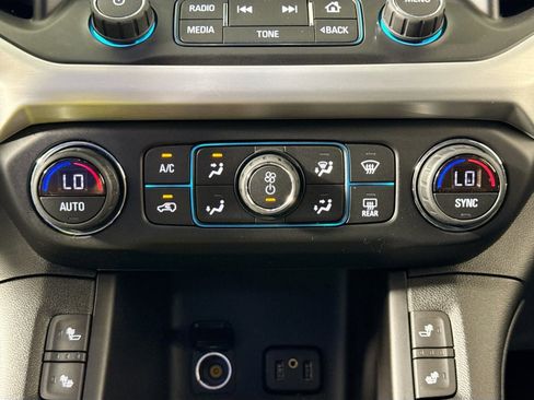 Used 2019 GMC Acadia SLE w/ Driver Alert Package I image 15