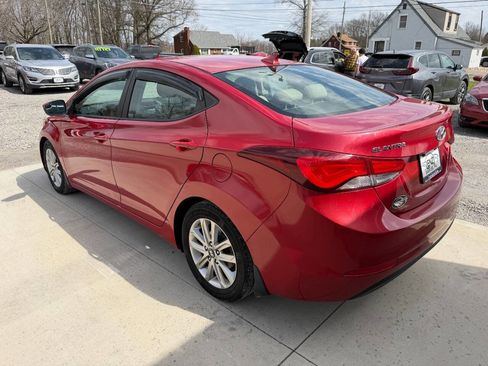 Used 2016 Hyundai Elantra SE w/ Option Group 02 image 4