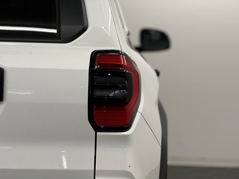 New 2026 Toyota 4Runner SR5 image 7