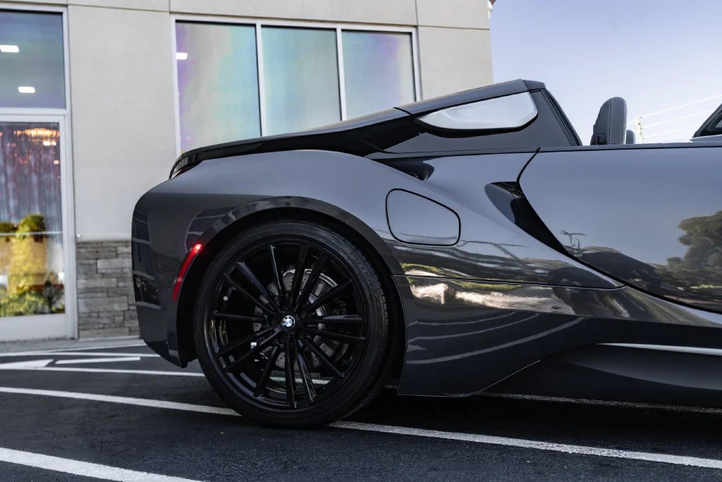 Used 2019 BMW i8 Roadster AWD/4WD image 14