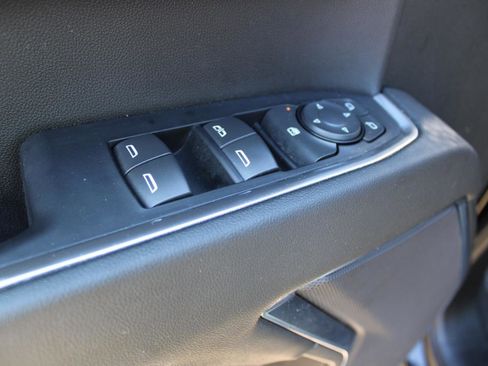 Used 2024 GMC Sierra 1500 Elevation image 14