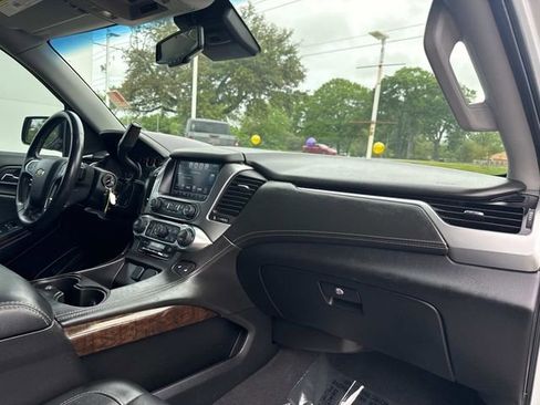 Used 2020 Chevrolet Tahoe LT image 18