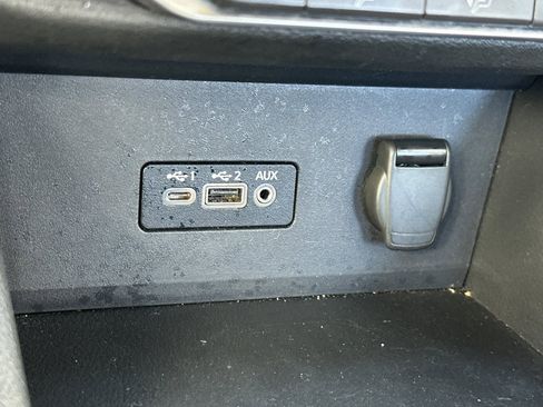 Used 2023 Nissan Sentra SV image 30