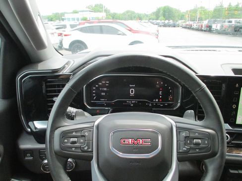 Used 2025 GMC Sierra 1500 Elevation w/ Elevation Premium Package AWD/4WD image 35