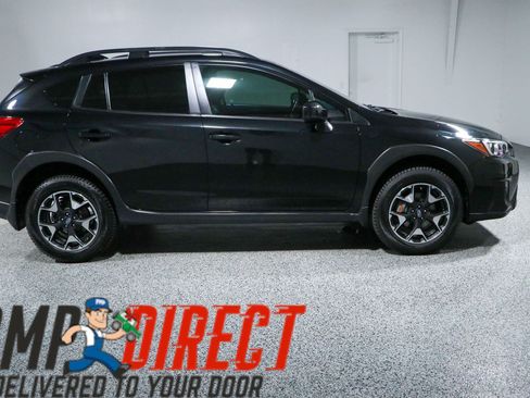 Used 2020 Subaru Crosstrek 2.0i Premium w/ Moonroof Package 1 AWD/4WD image 6