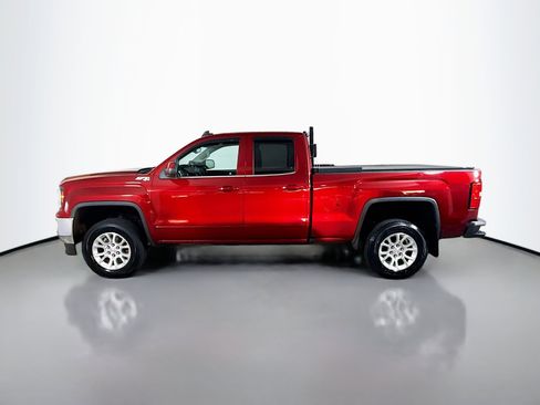 Used 2018 GMC Sierra 1500 SLE w/ SLE Value Package image 6