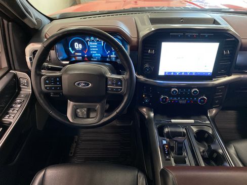 Certified 2022 Ford F150 Lariat w/ Equipment Group 502A High image 11