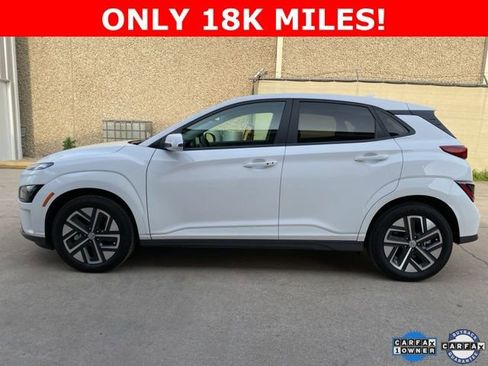 Used 2023 Hyundai Kona SE w/ Cargo Package image 2