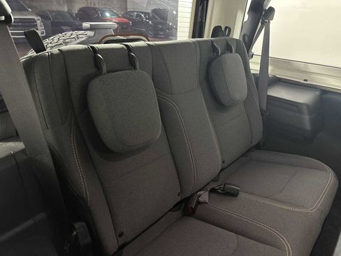 Used 2025 Jeep Wrangler Sport image 17