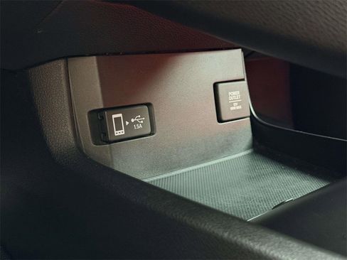 Used 2021 Honda Civic Type R image 6