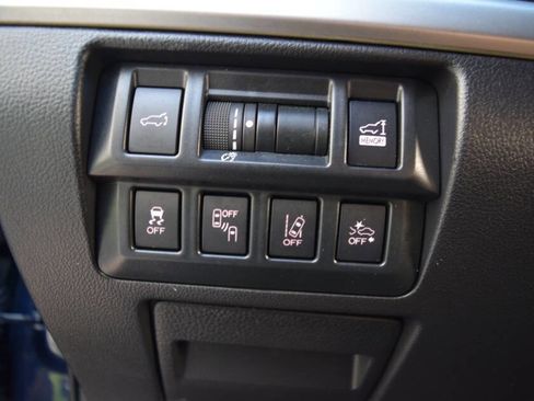 Used 2018 Subaru Outback 3.6R Touring AWD/4WD image 68