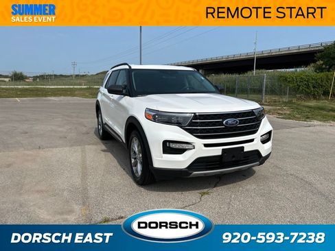 Certified 2023 Ford Explorer XLT w/ Equipment Group 202A AWD/4WD image 4