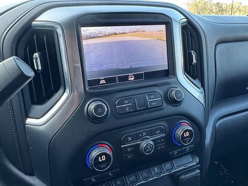 Used 2021 Chevrolet Silverado 1500 LT w/ Texas Edition Plus image 9