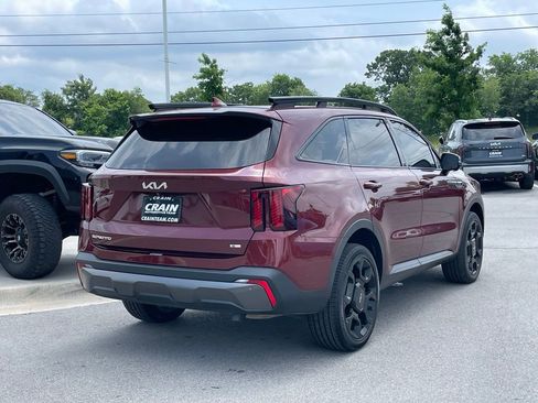 Certified 2024 Kia Sorento SX AWD/4WD image 7