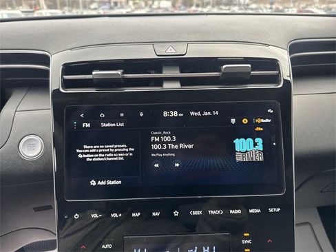 Used 2024 Hyundai Santa Cruz SEL w/ Activity Package image 18