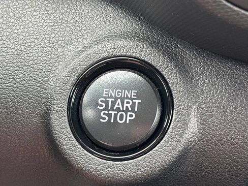 Certified 2023 Hyundai Venue Limited FWD image 21