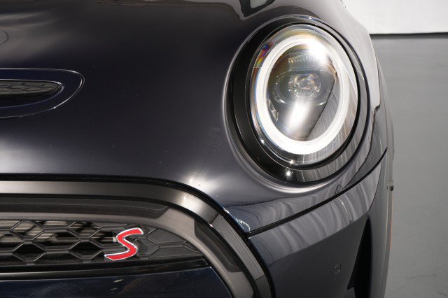 Used 2024 MINI Cooper S FWD image 5