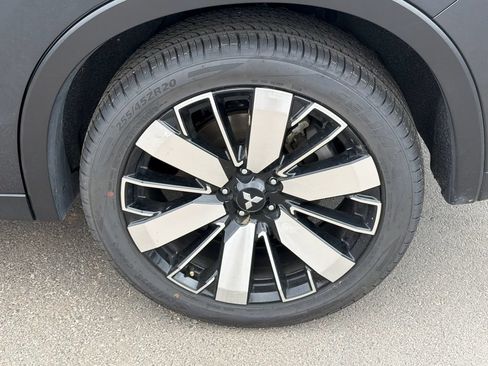 Used 2025 Mitsubishi Outlander SE FWD image 19
