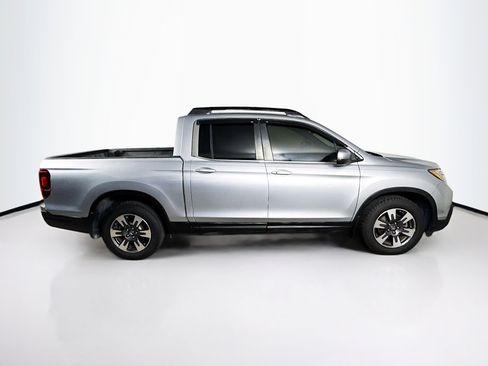 Used 2017 Honda Ridgeline RTL image 2