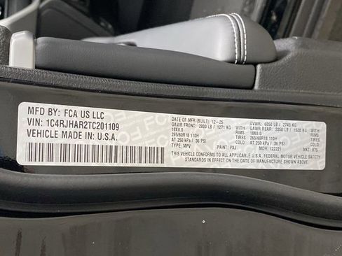 New 2026 Jeep Grand Cherokee Altitude image 41