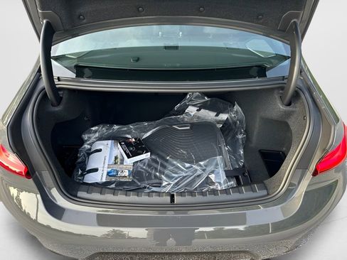 New 2026 BMW 330i Sedan w/ M Sport Package RWD image 23