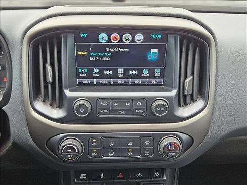 Used 2016 Chevrolet Colorado Z71 RWD image 12