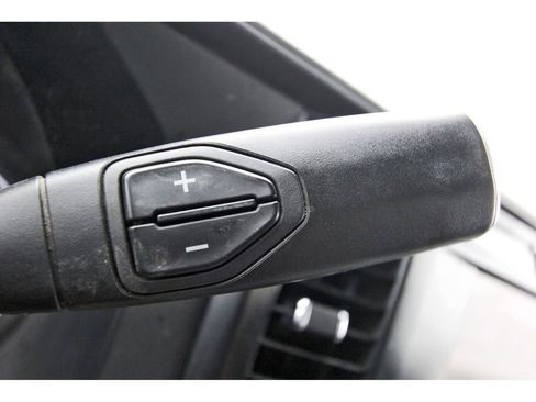 Used 2025 Ford F250 XLT image 18